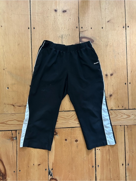 Reebok Pants - Vintage Reebok Black Athletic Capri Pants with White Side Panels
